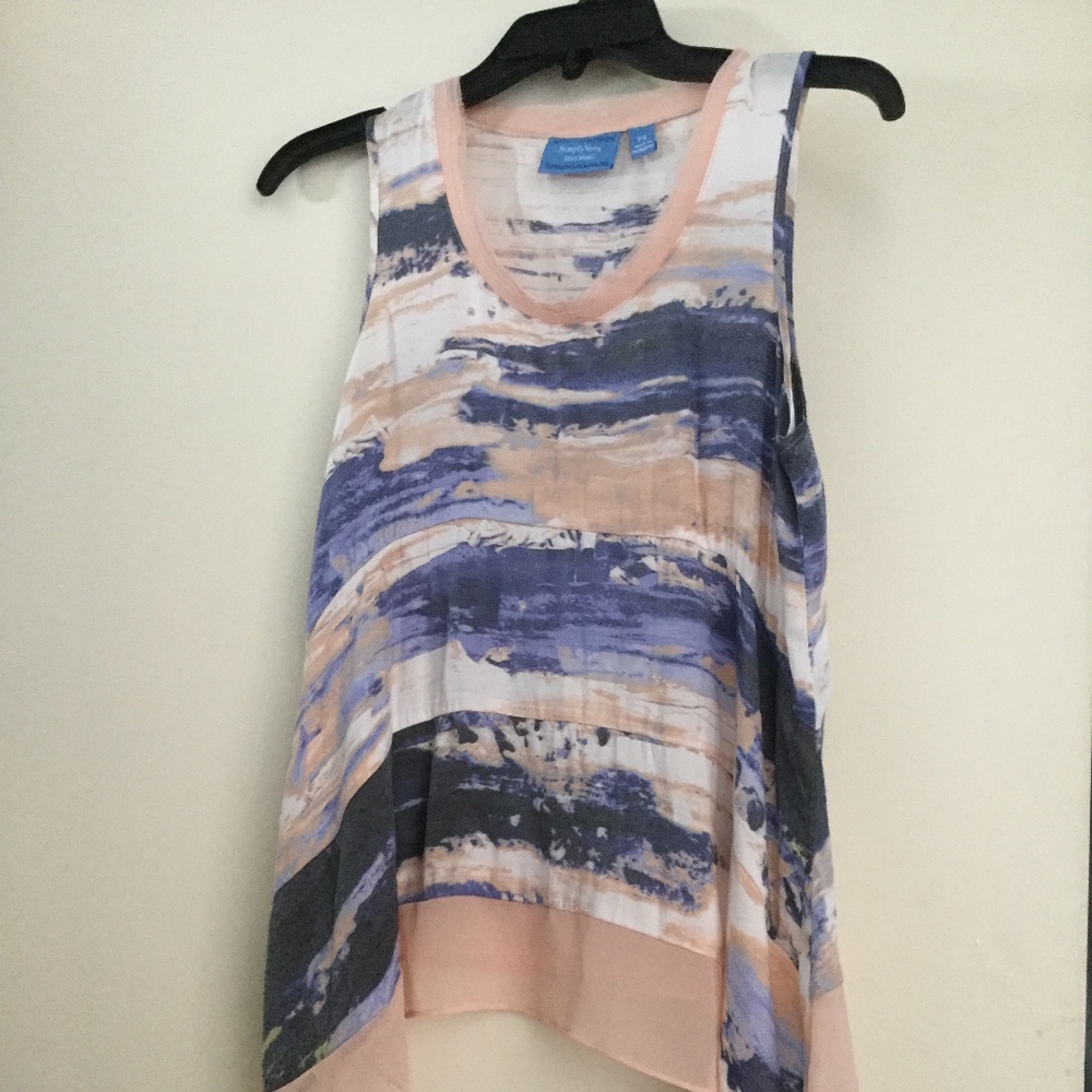 Sleeveless swing blouse